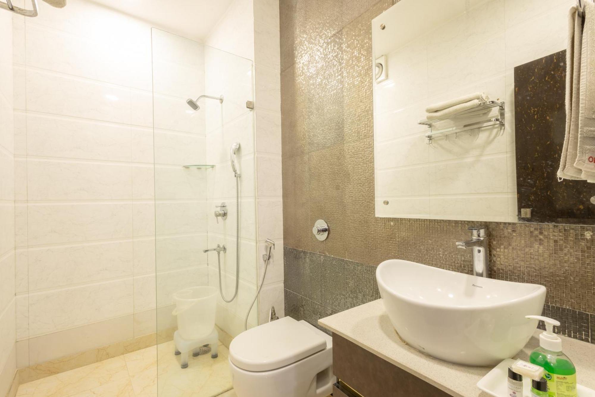 Hotel Cosmo Near Blk Hospital Karol Bagh Delhi  Eksteriør bilde