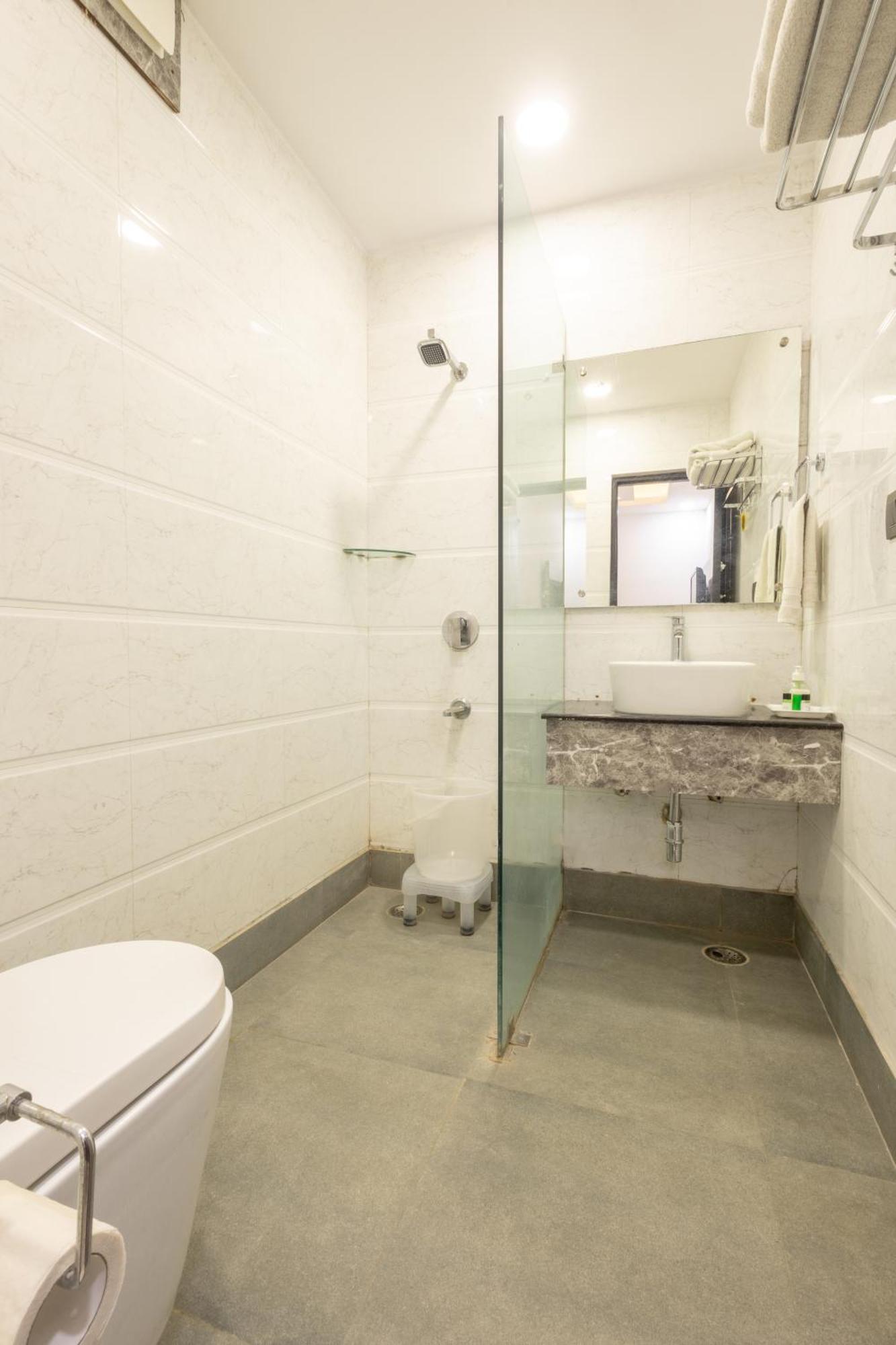 Hotel Cosmo Near Blk Hospital Karol Bagh Delhi  Eksteriør bilde