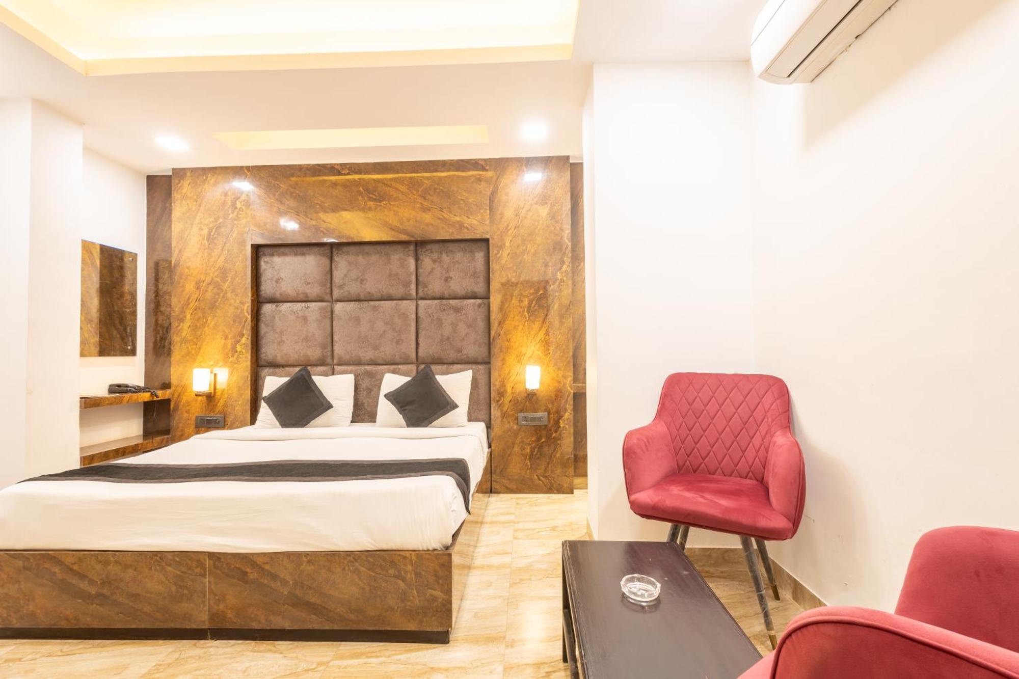 Hotel Cosmo Near Blk Hospital Karol Bagh Delhi  Eksteriør bilde