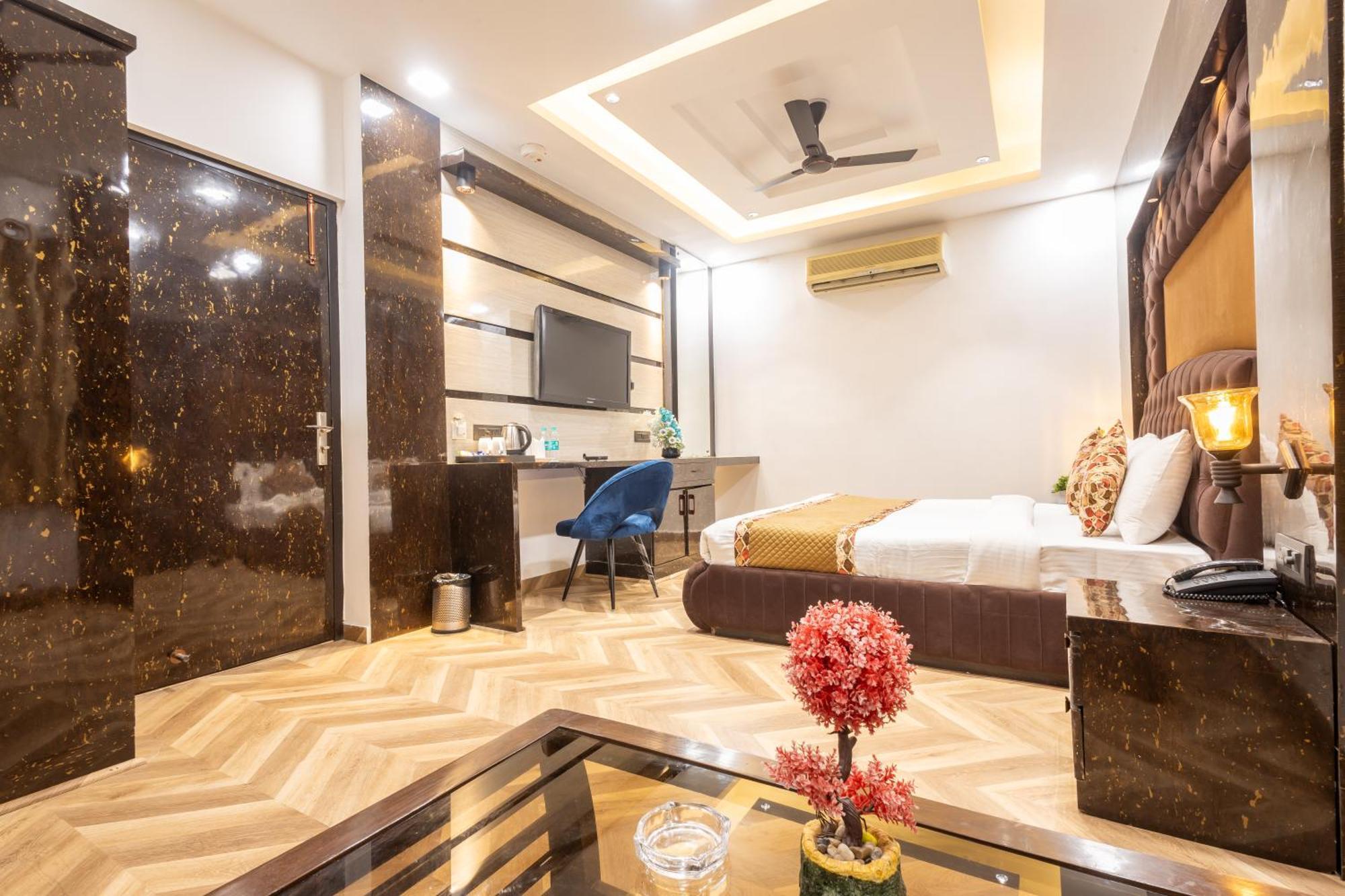 Hotel Cosmo Near Blk Hospital Karol Bagh Delhi  Eksteriør bilde