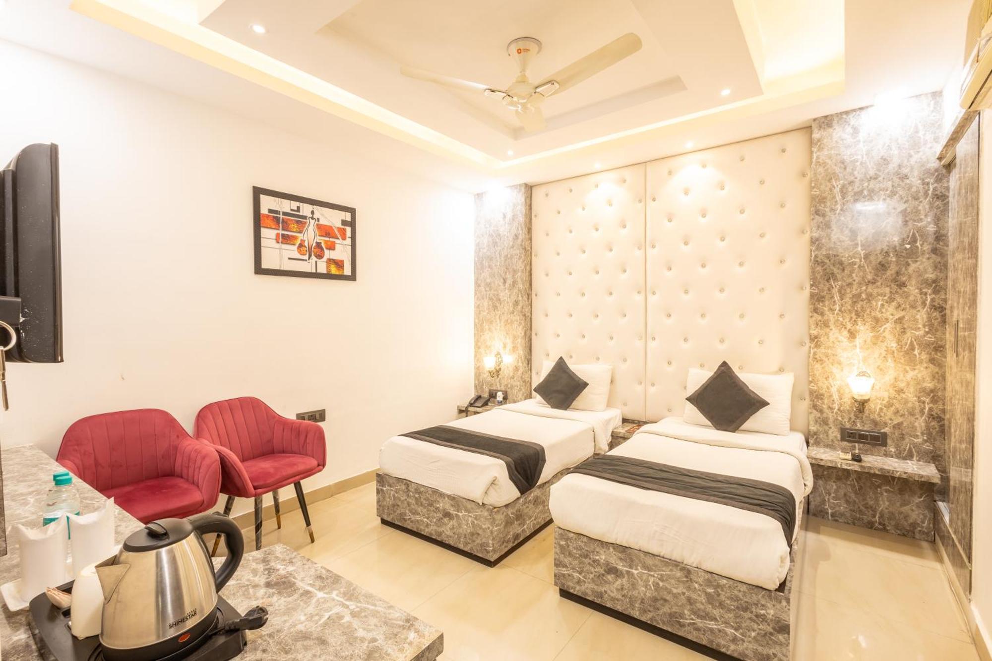 Hotel Cosmo Near Blk Hospital Karol Bagh Delhi  Eksteriør bilde
